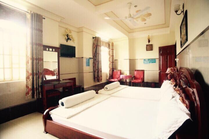 Tan Dat Hoa Hotel & Massage Ho Chi Minh City Exterior photo