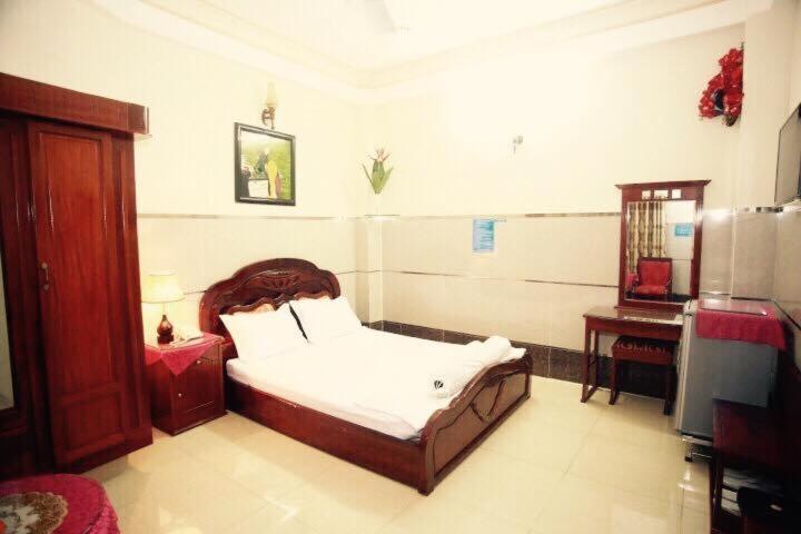 Tan Dat Hoa Hotel & Massage Ho Chi Minh City Exterior photo
