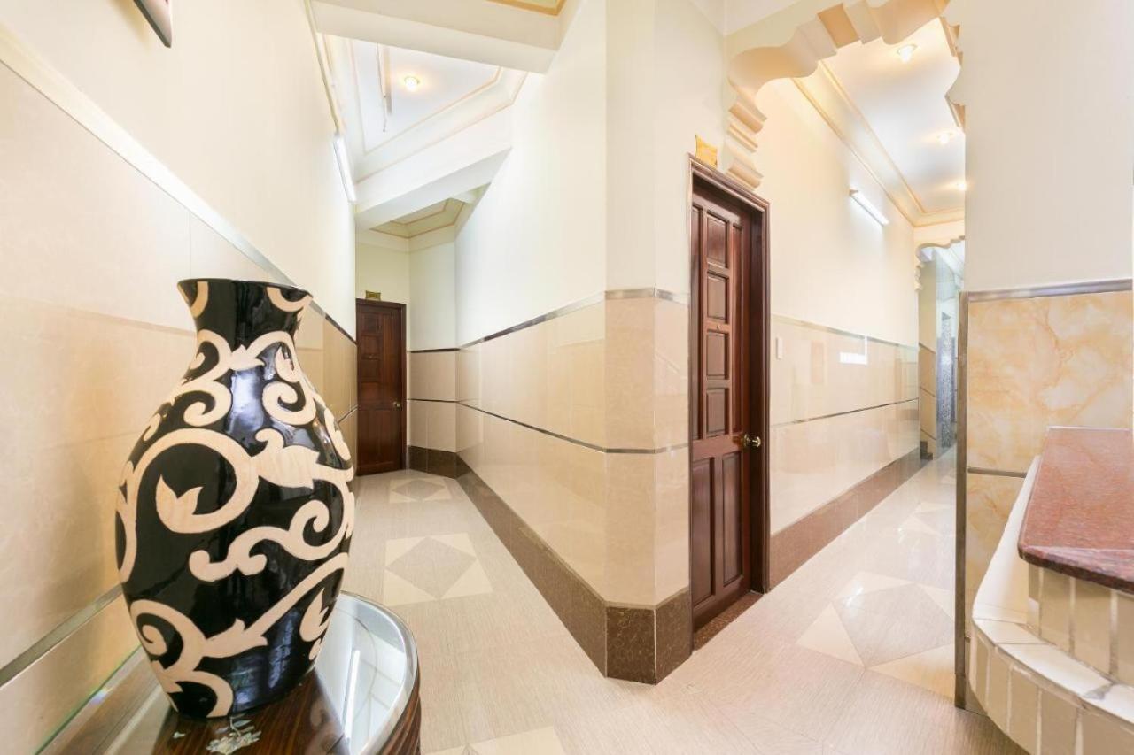 Tan Dat Hoa Hotel & Massage Ho Chi Minh City Exterior photo